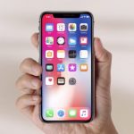 Apple: “Normali rari casi di effetto burn-in e di cambio tonalità sullo schermo OLED dell’iPhone X”