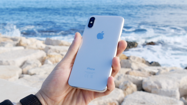 Recensione iPhone X: benvenuti nel FUTURO! – RECENSIONE