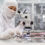 Apple ammette: “Troppe ore di lavoro per i tirocinanti nelle fabbriche dell’iPhone X”