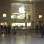 iPhone X, per motivi di sicurezza nessuna coda negli Apple Store francesci