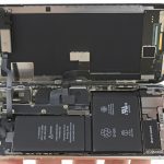 iFixit smonta l’iPhone X: nuova scheda madre, 3GB di RAM e doppia batteria