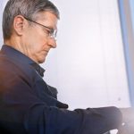 Tim Cook parla di IA e App Store in Cina