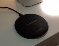 Ricarica (rapida) wireless: abbiamo provato un nuovo pad di RAVPower