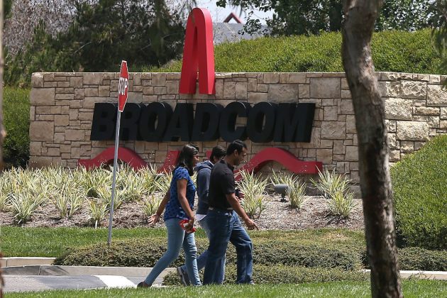 Apple annuncia un accordo multimiliardario con Broadcom