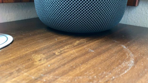 Apple ammette che l’HomePod potrebbe rovinare le superfici in legno! [AGGIORNATO]