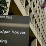 Il direttore dell’FBI chiede di poter accedere ai dati crittografati degli smartphone