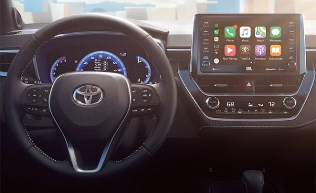 Anche la Toyota Corolla Hatchback integrerà CarPlay