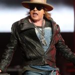 Axl Rose critica Tim Cook: “È il Donald Trump della musica”