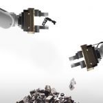 Greenpeace critica Apple: “Si concentri sulla longevità dei prodotti, non sui robot”