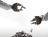 Greenpeace critica Apple: “Si concentri sulla longevità dei prodotti, non sui robot”