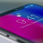 Anche Samsung conferma: “Apple ha tagliato gli ordini dei pannelli OLED per iPhone X”