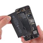 Apple potrebbe chiedere di riparare l’iPhone prima di sostituire la batteria