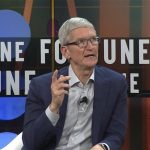 Tim Cook parla di immigrazione, privacy e diritti umani in una nuova intervista