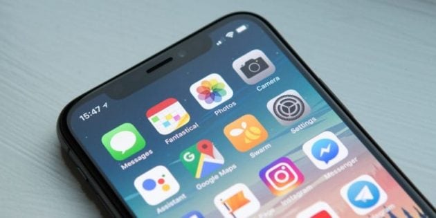 iPhone pieghevole, ma non prima del 2021