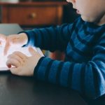 Screen Time: bambino trova il modo per bypassare le restrizioni orarie