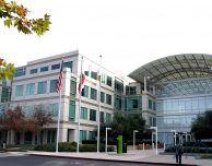 Tim Cook e altri dirigenti Apple raccontano i loro anni al vecchio campus