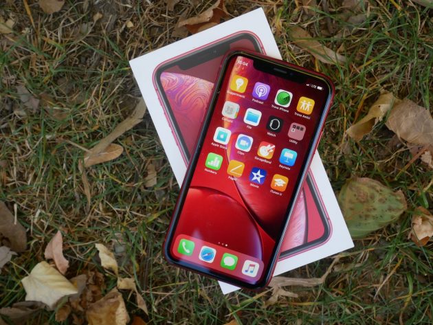 iPhone XR: la nostra gallery fotografica – Product(RED)