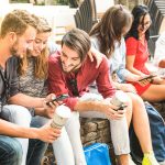 Together Price: dividi in gruppo il costo di Apple music, Netflix e Spotify