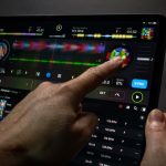 L’app djay di Algoriddim per iOS diventa gratuita con sottoscrizione Pro opzionale