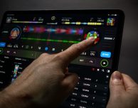 L’app djay di Algoriddim per iOS diventa gratuita con sottoscrizione Pro opzionale