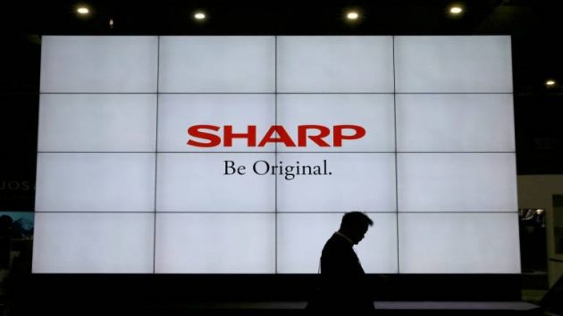 Sharp vuole fornire schermi OLED per i futuri iPhone