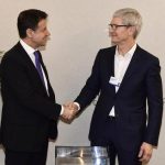 Tim Cook incontra il premier Giuseppe Conte: “Investiremo ancora in Italia”