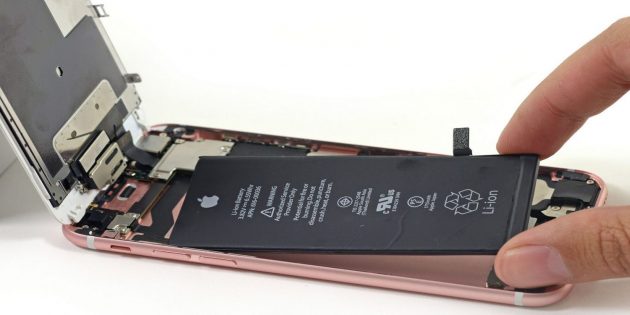 Apple assume un ex Samsung per sviluppare internamente le batterie degli iPhone