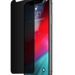 Su Apple Store i proteggischermo con filtro privacy di Belkin per iPhone XS/XR