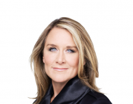 Angela Ahrendts: la rivoluzione degli Apple Store, il lusso e la fine delle code al day one