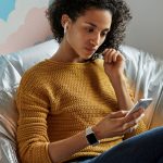 Ecco i nuovi AirPods: “Hey Siri”, case wireless e maggiore autonomia