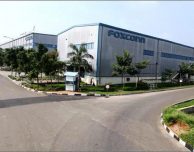 Il CEO di Foxconn lascerà l’azienda, ma conferma la produzione degli iPhone in India