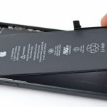 iOS riduce le prestazioni degli iPhone? Apple informerà gli utenti