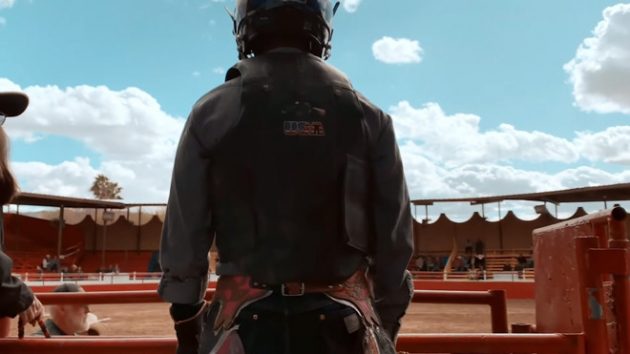 “Call me Cowboy”, il nuovo spot Apple della serie “Shot on iPhone”