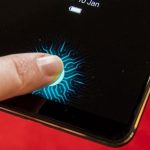 Apple potrebbe lanciare iPhone con sensore di impronte digitali sotto al display in Cina