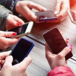 Proposta di legge per prevenire e sconfiggere la dipendenza da smartphone