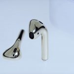 Ecco le custom AirPods realizzate in oro da 18K!