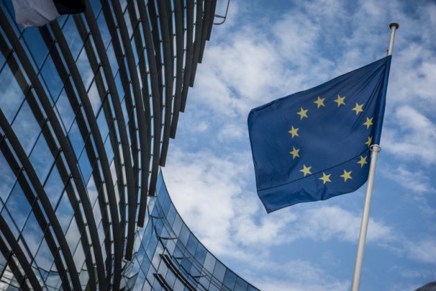 L’Unione Europea frena sullo su alcune norme contro le grandi aziende tech