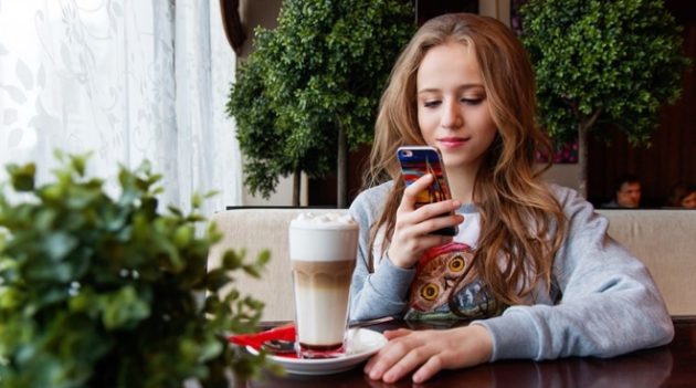 iPhone continua a essere lo smartphone preferito dai teenager