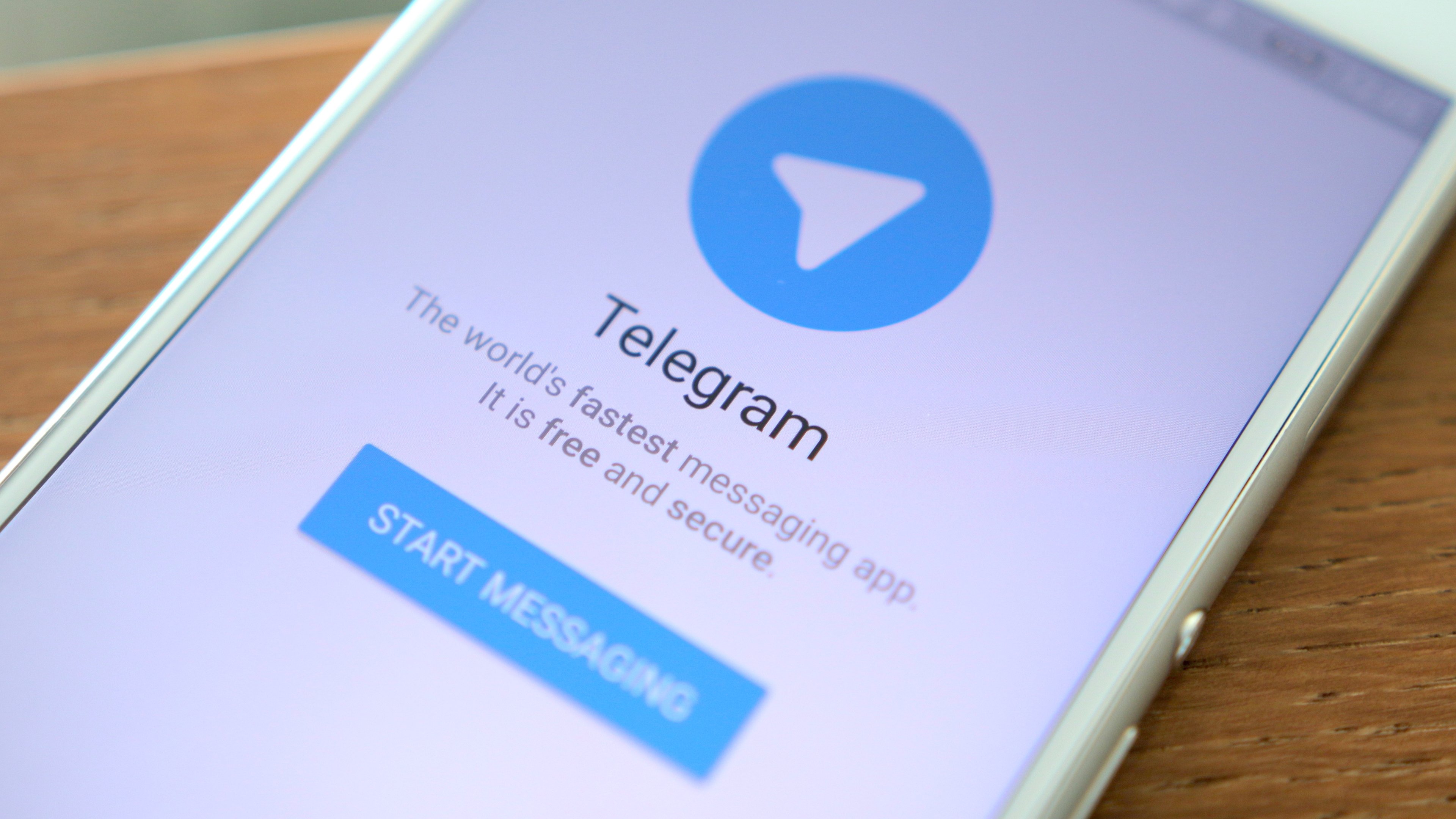 Telegram 8.5 aggiunge gli sticker video e altre novità