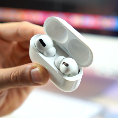 Apple rilascia il firmware 4A400 per AirPods 2, AirPods Pro e AirPods Max: arriva il supporto a Find My