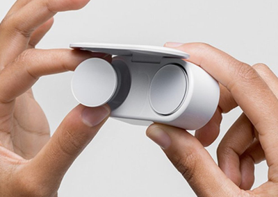 Microsoft lancia i concorrenti degli AirPods: arrivano i Surface Earbuds