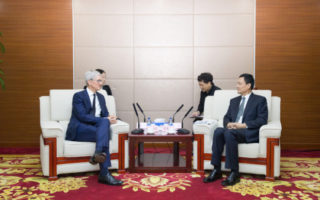 Tim Cook parteciperà al China Development Forum 2021