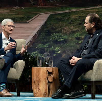 Tim Cook: “Il Think Different è ancora una guida per Apple”