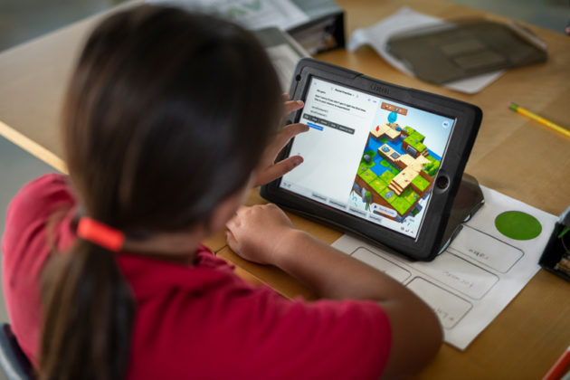 Apple amplia il programma di coding per insegnanti e bambini di tutto il mondo