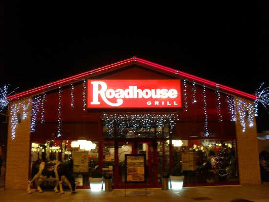 Roadhouse: “Vi ricordiamo che iPhone è una m*rda”, ma è solo un attacco informatico