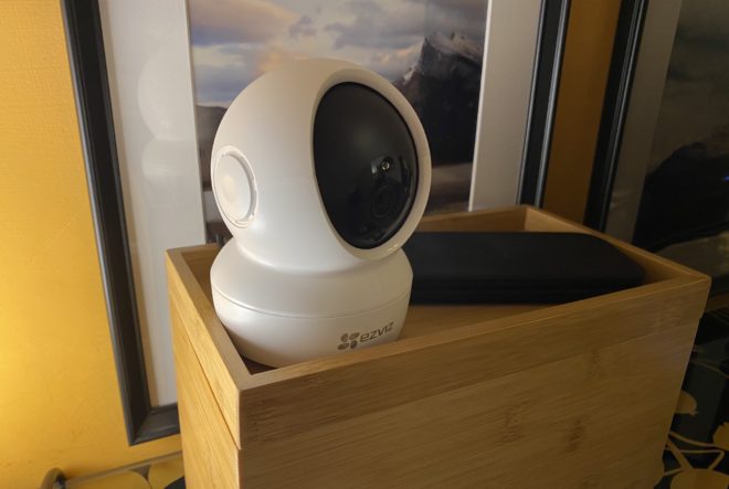 EZVIZ C6N: la telecamera da interno versatile e compatibile con Alexa