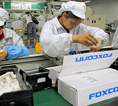 iPhone 13, Foxconn e Pegatron offrono bonus per nuove assunzioni