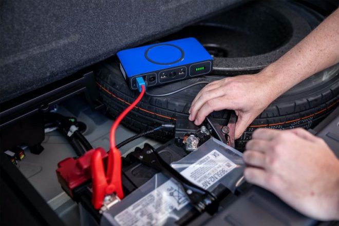 Mophie Powerstation Go: il powerbank portatile che accende anche le auto – CES 2020
