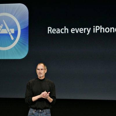 Perché Marc Benioff regalò il dominio AppStore.com a Steve Jobs?