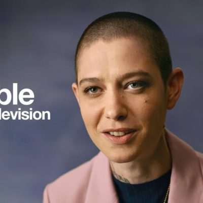Visible: Out On Television, la nuova clip della docuserie Apple